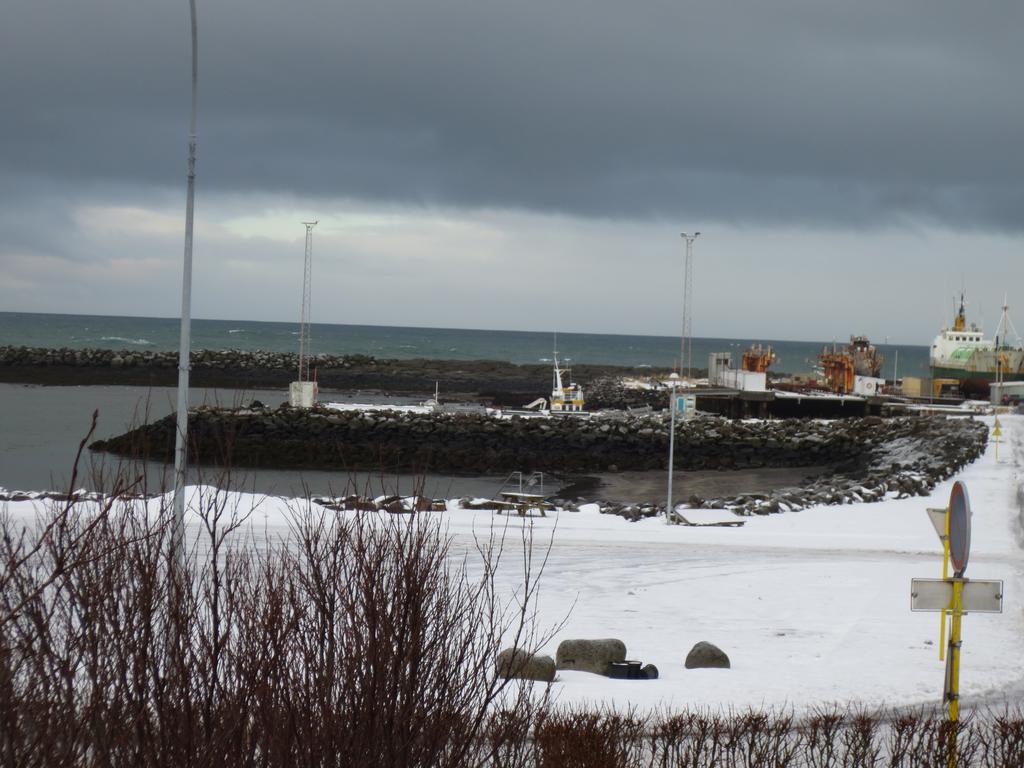 Teigur Guesthouse Akranes Exterior photo