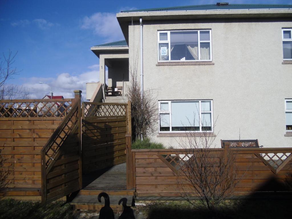 Teigur Guesthouse Akranes Exterior photo